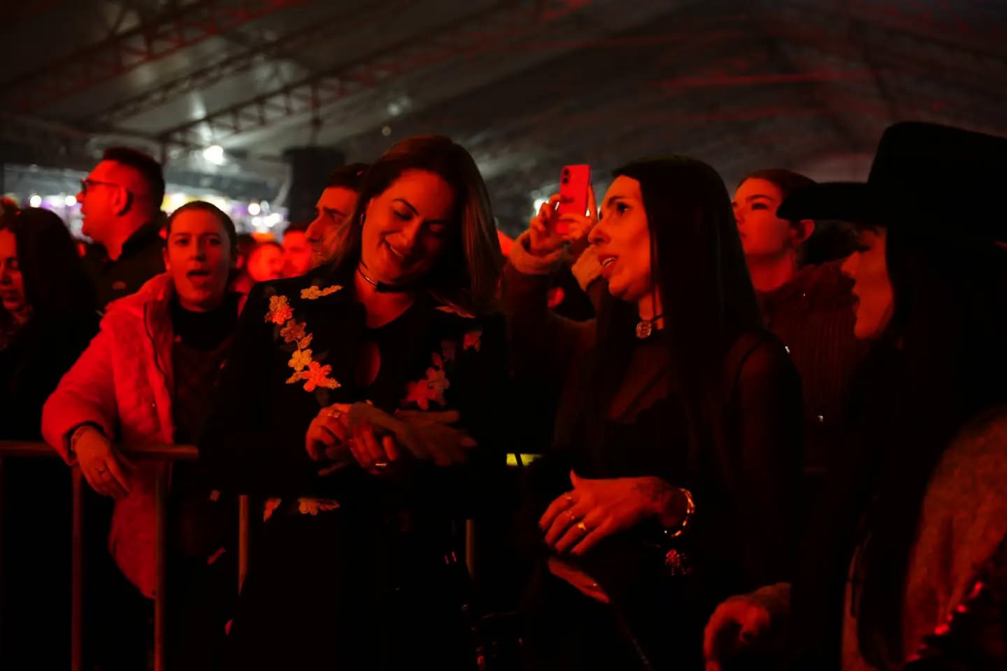 A primeira noite da 34ª Festa Nacional do Peixe foi um verdadeiro sucesso!