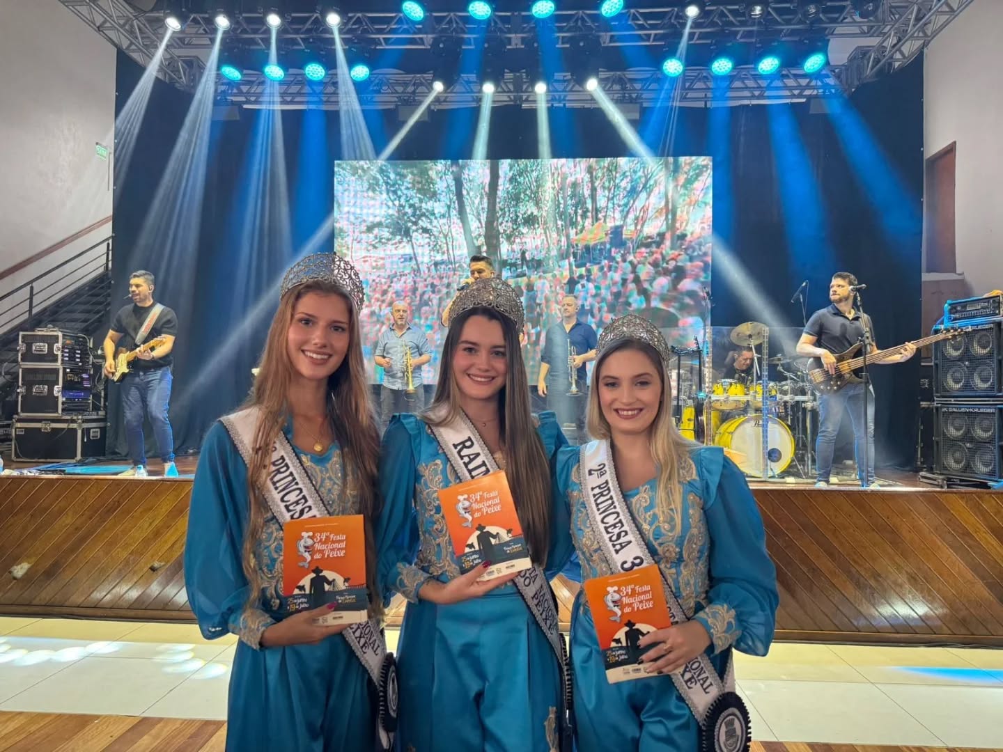 A Corte da 34ª Festa Nacional do Peixe segue levando o nome de Tramandaí para todo o Rio Grande do Sul, divulgando a maior festa gastronômica do Estado!
