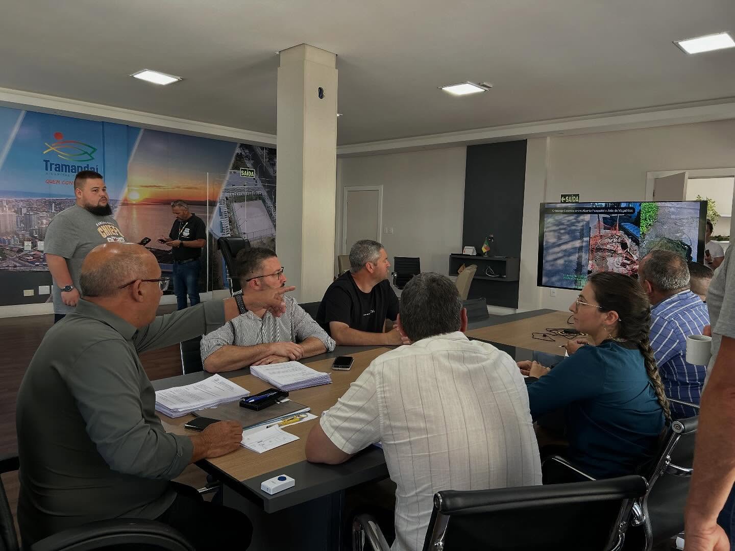 REUNIÃO NO GABINETE DO PREFEITO SOBRE OBRAS DA CORSAN