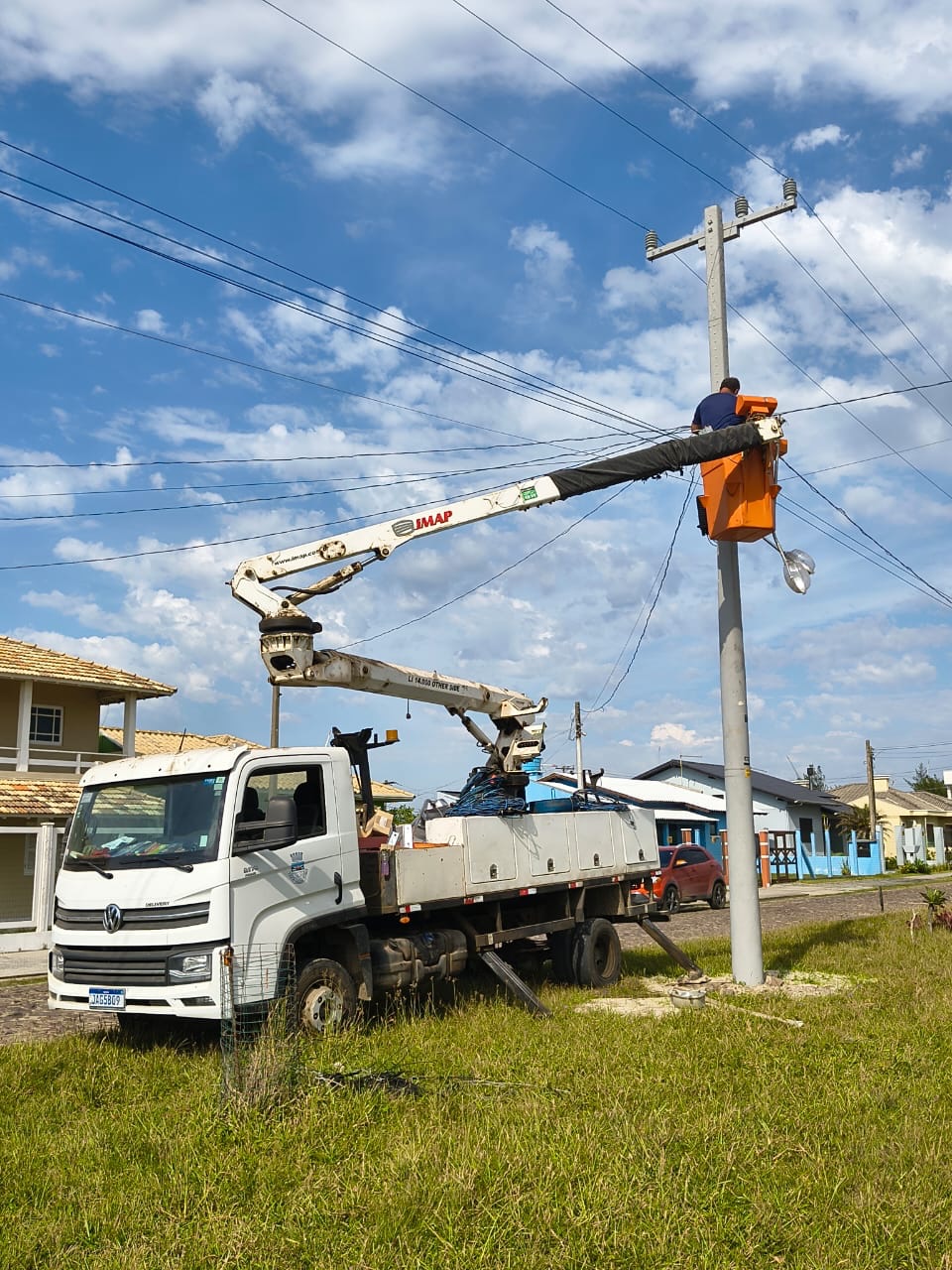 ZONA SUL EM MOVIMENTO: PREFEITURA INTENSIFICA AÇÕES DE MANUTENÇÃO E LIMPEZA NA REGIÃO 