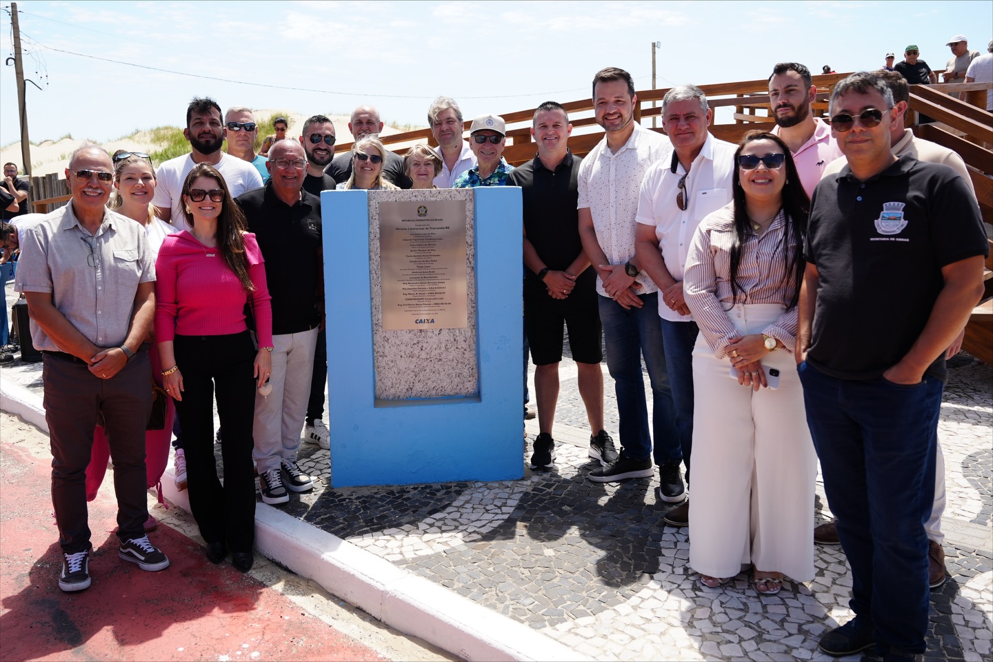 NOVO MIRANTE DA BEIRA-MAR É ENTREGUE À COMUNIDADE