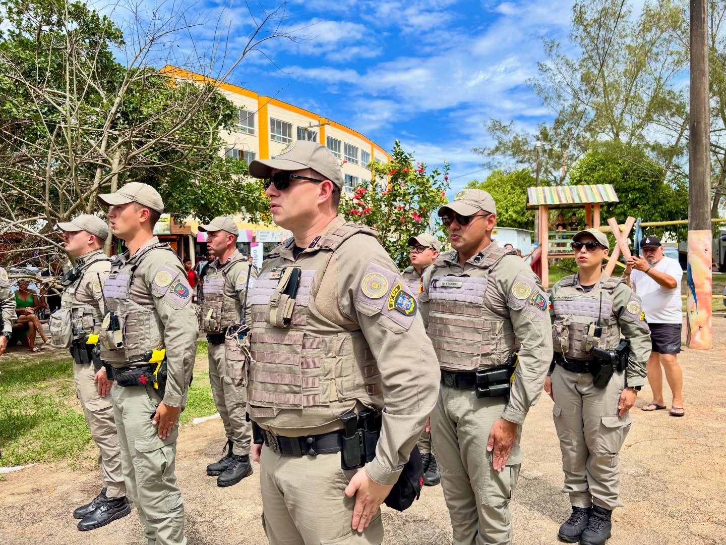 TRAMANDAÍ PARTICIPA DO LANÇAMENTO DA OPERAÇÃO GOLFINHO