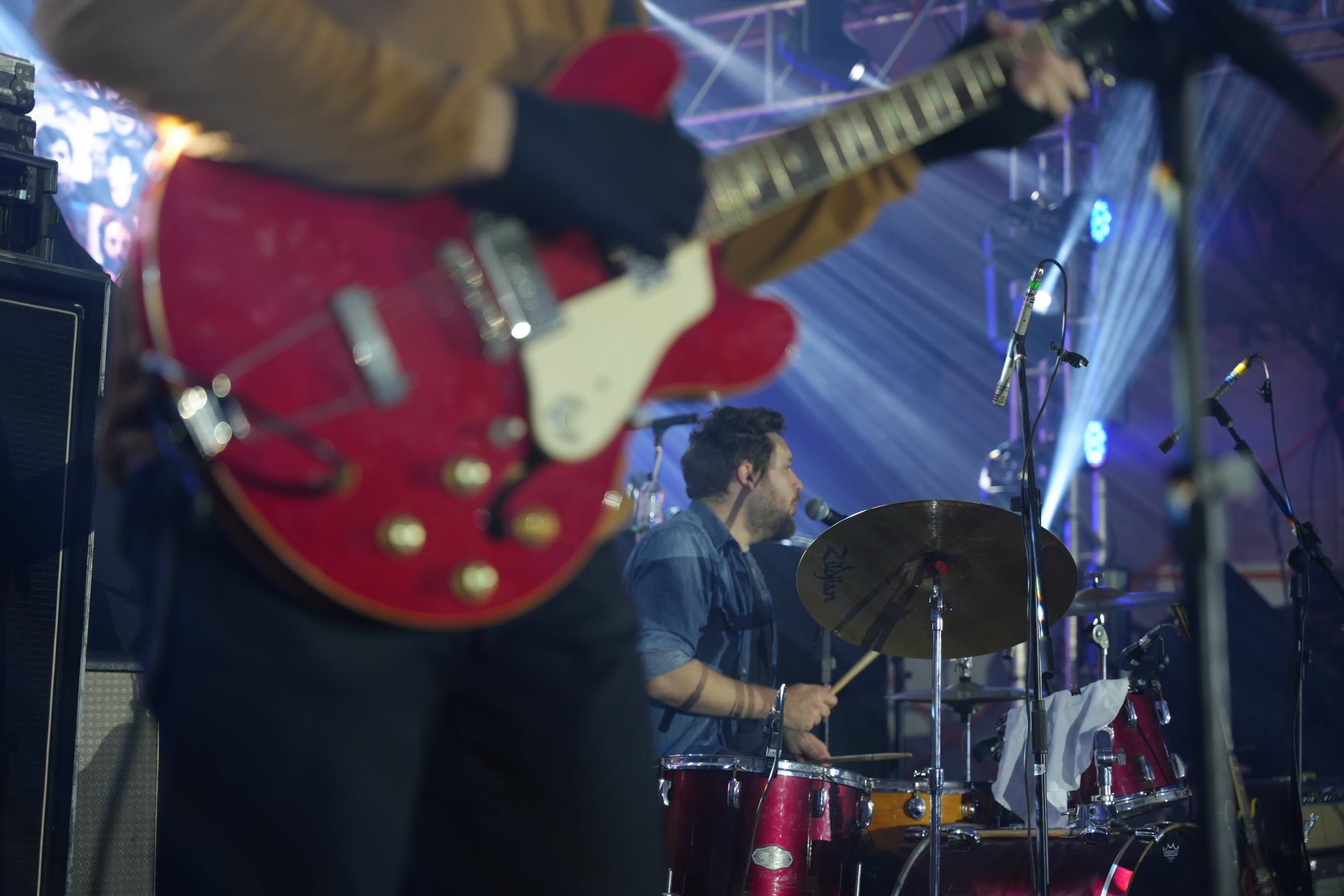 O palco da 34ª Festa Nacional do Peixe já está em clima de muita música!