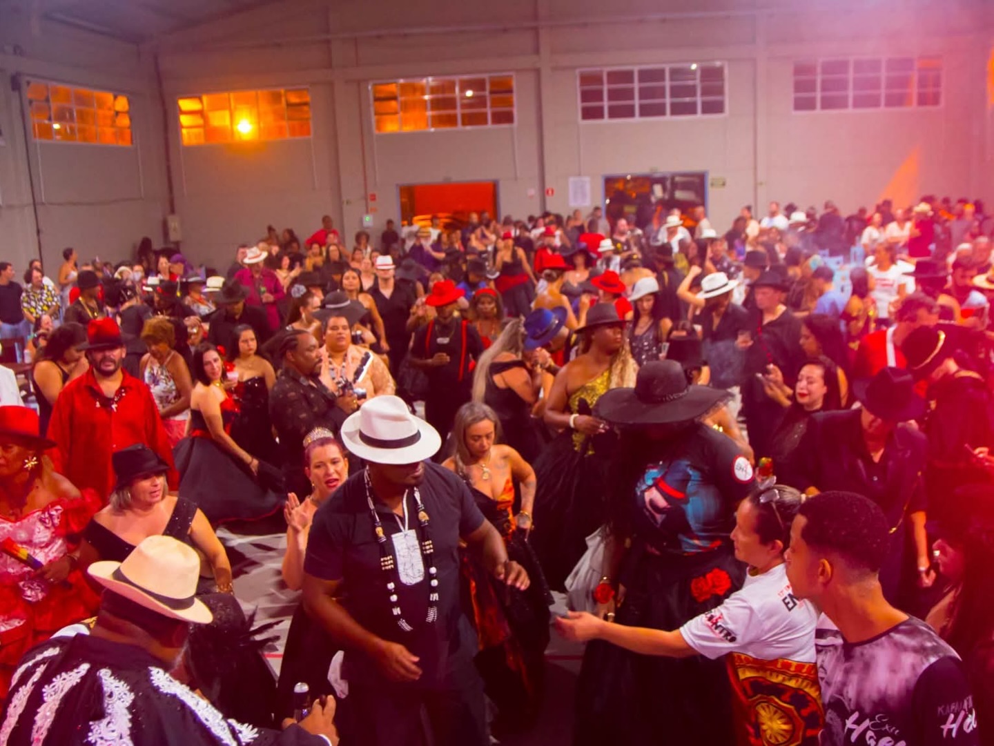 TRAMANDAÍ CELEBRA FÉ, CULTURA E TRADIÇÃO EM DOIS GRANDES EVENTOS RELIGIOSOS 