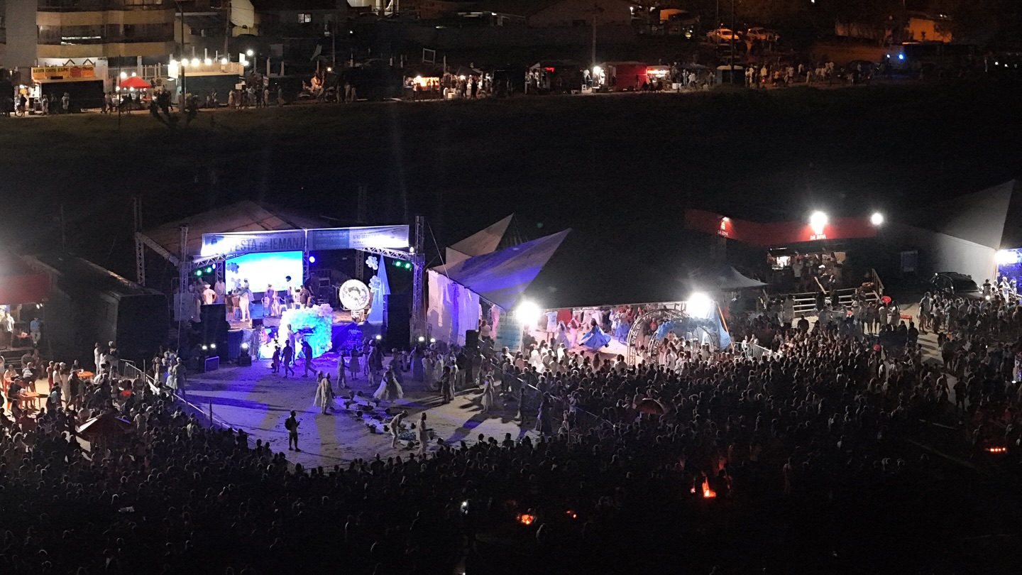 FESTEJOS EM HOMENAGEM A IEMANJÁ 