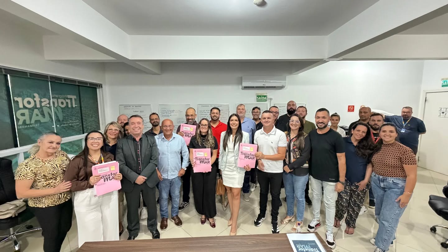 A Prefeitura de Tramandaí realizou, nesta quinta-feira (16/04), uma reunião de apresentação dos projetos do Programa Transformar para empresários e entidades do município, reforçando o compromisso com o desenvolvimento planejado da cidade.