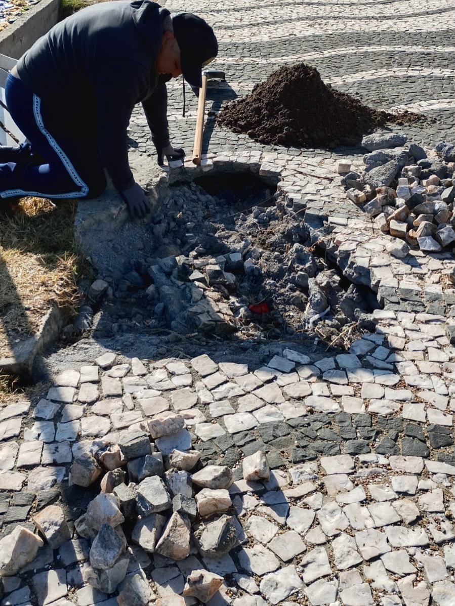 CUIDADO COM A CIDADE: SECRETARIA DE OBRAS AVANÇA COM AÇÕES DE MANUTENÇÃO POR TODA TRAMANDAÍ