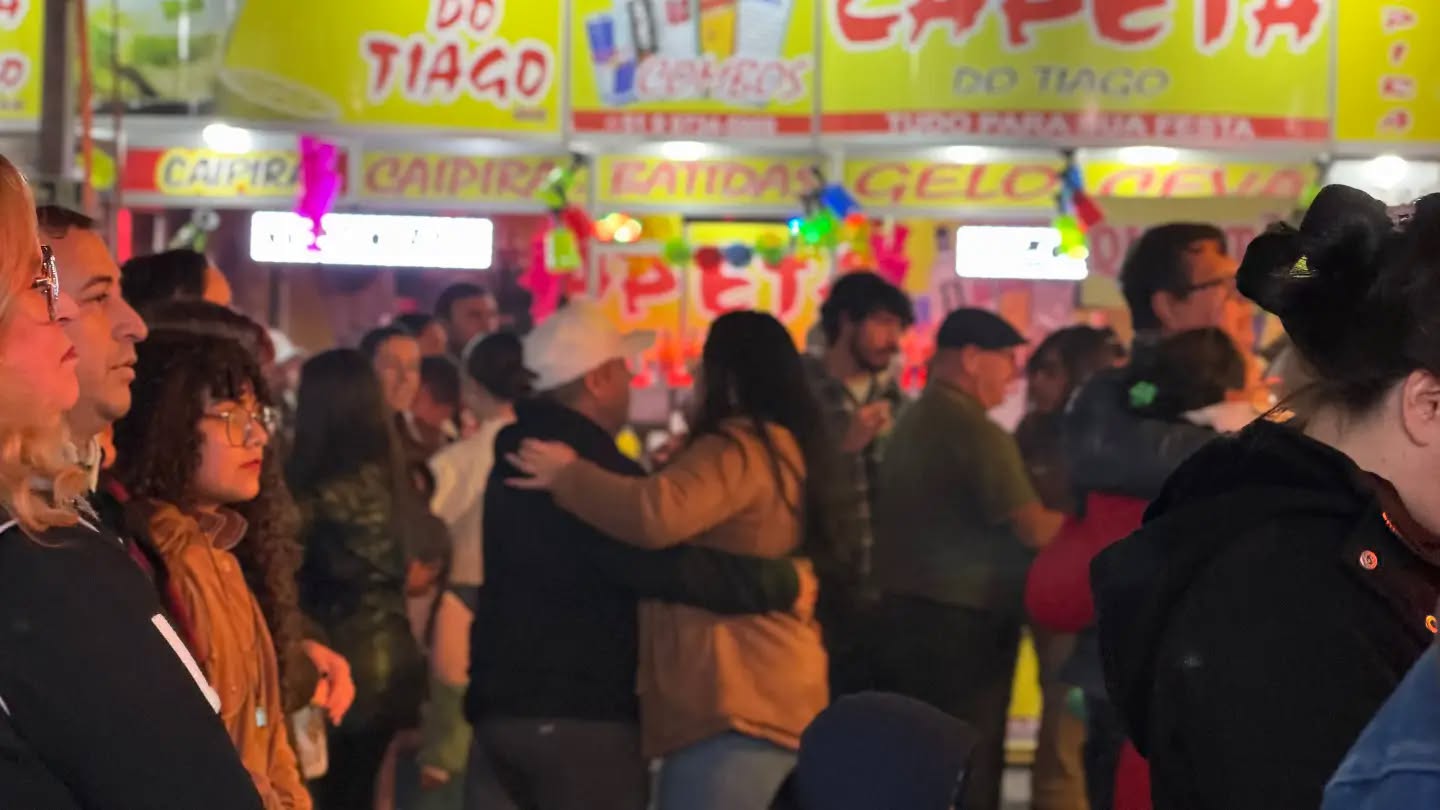 AGORA NO PALCO DA 34ª FESTA NACIONAL DO PEIXE! 
