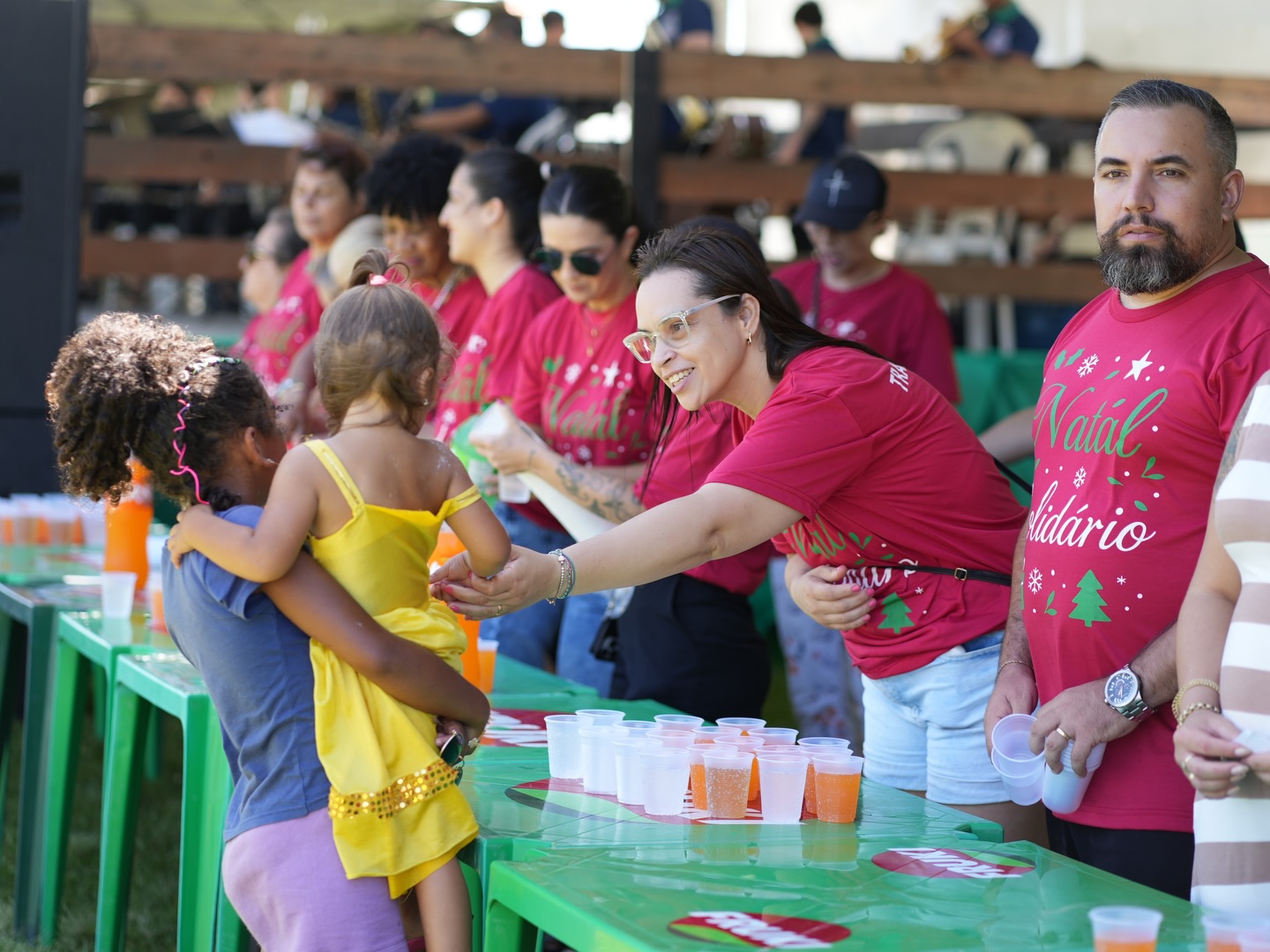 NATAL SOLIDÁRIO DE TRAMANDAÍ ENCANTOU MILHARES DE CRIANÇAS 