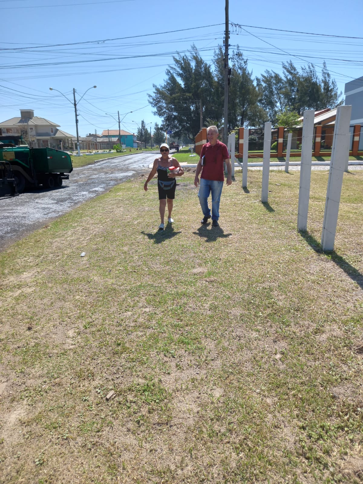 Moradora de Nova Tramandaí embeleza com sua arte o Parque das Corujas.