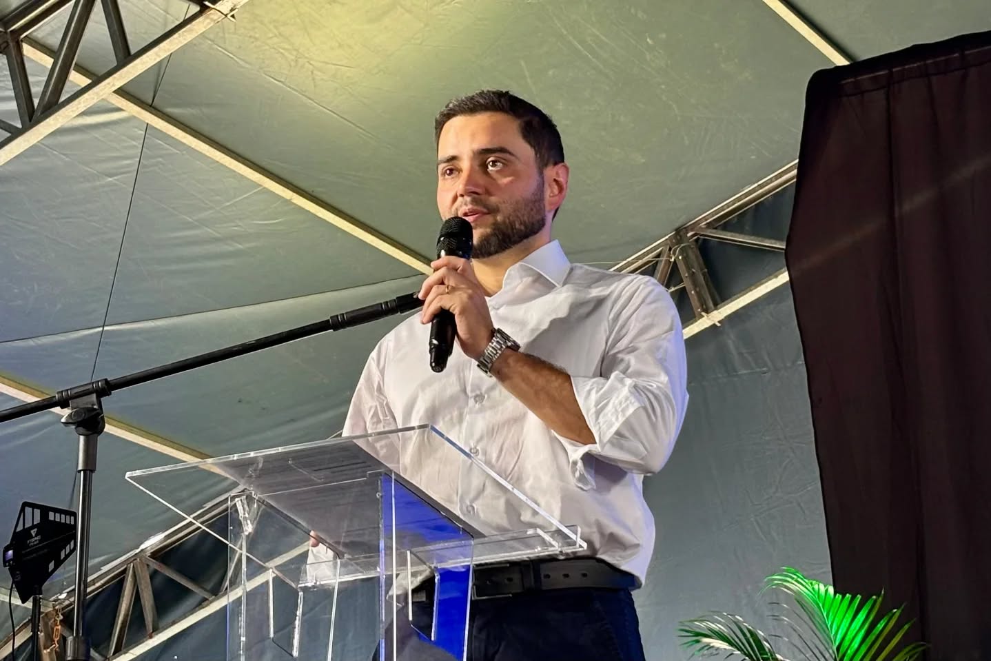 Prefeito Ique Vedovato assume a presidência da FAMURS
