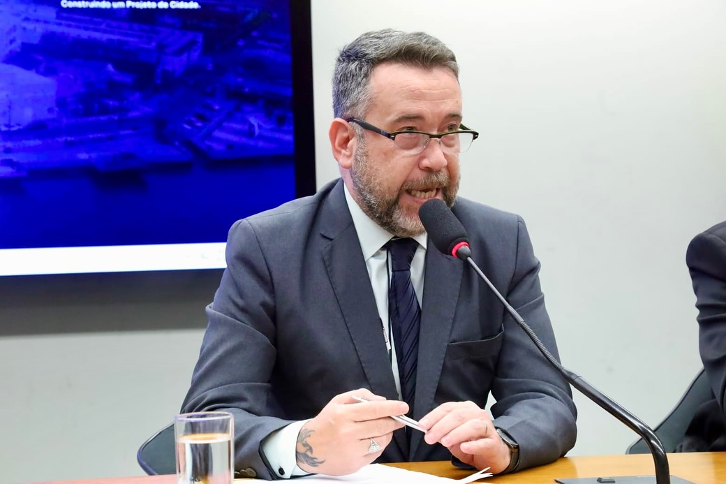 PREFEITO JUAREZINHO E SECRETÁRIO DA FAZENDA ANDREW CARVALHO APRESENTAM O PROJETO TRANSFORMAR À BANCADA GAÚCHA EM BRASÍLIA
