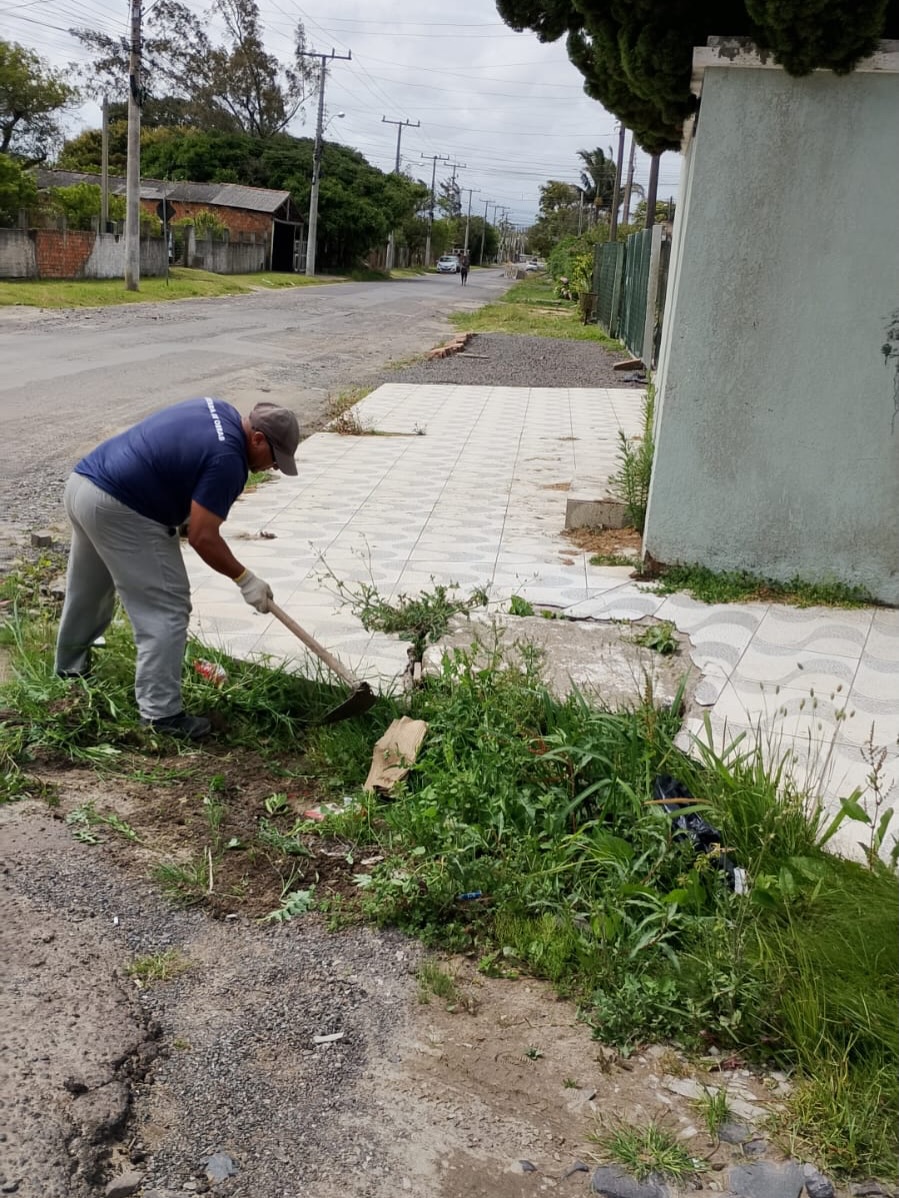 CUIDADO COM A CIDADE: SECRETARIA DE OBRAS AVANÇA COM AÇÕES DE MANUTENÇÃO POR TODA TRAMANDAÍ