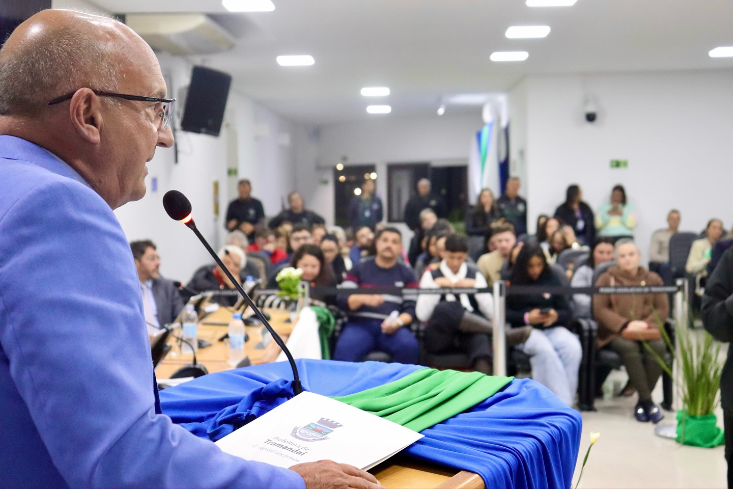 PREFEITO JUAREZINHO PARTICIPOU DA SESSÃO ORDINÁRIA DA CÂMARA DE VEREADORES DE TRAMANDAÍ, NESTA ULTIMA SEGUNDA-FEIRA (22/09), EM UM ATO SOLENE QUE MARCOU A ABERTURA DAS FESTIVIDADES NO LEGISLATIVO ALUS