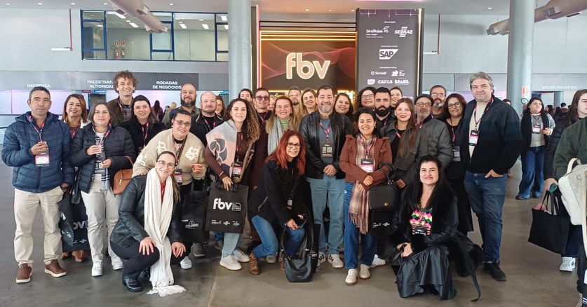 Na última quarta-feira (20/05), a Secretaria de Indústria e Comércio de Tramandaí marcou presença na 12ª edição da Feira de Varejo e Negócios (FVB), realizada na FIERGS, em Porto Alegre. O evento, promovido pelo Sebrae, reuniu empresários, lideranças e profissionais em um grande espaço de conhecimento, inovação e oportunidades.