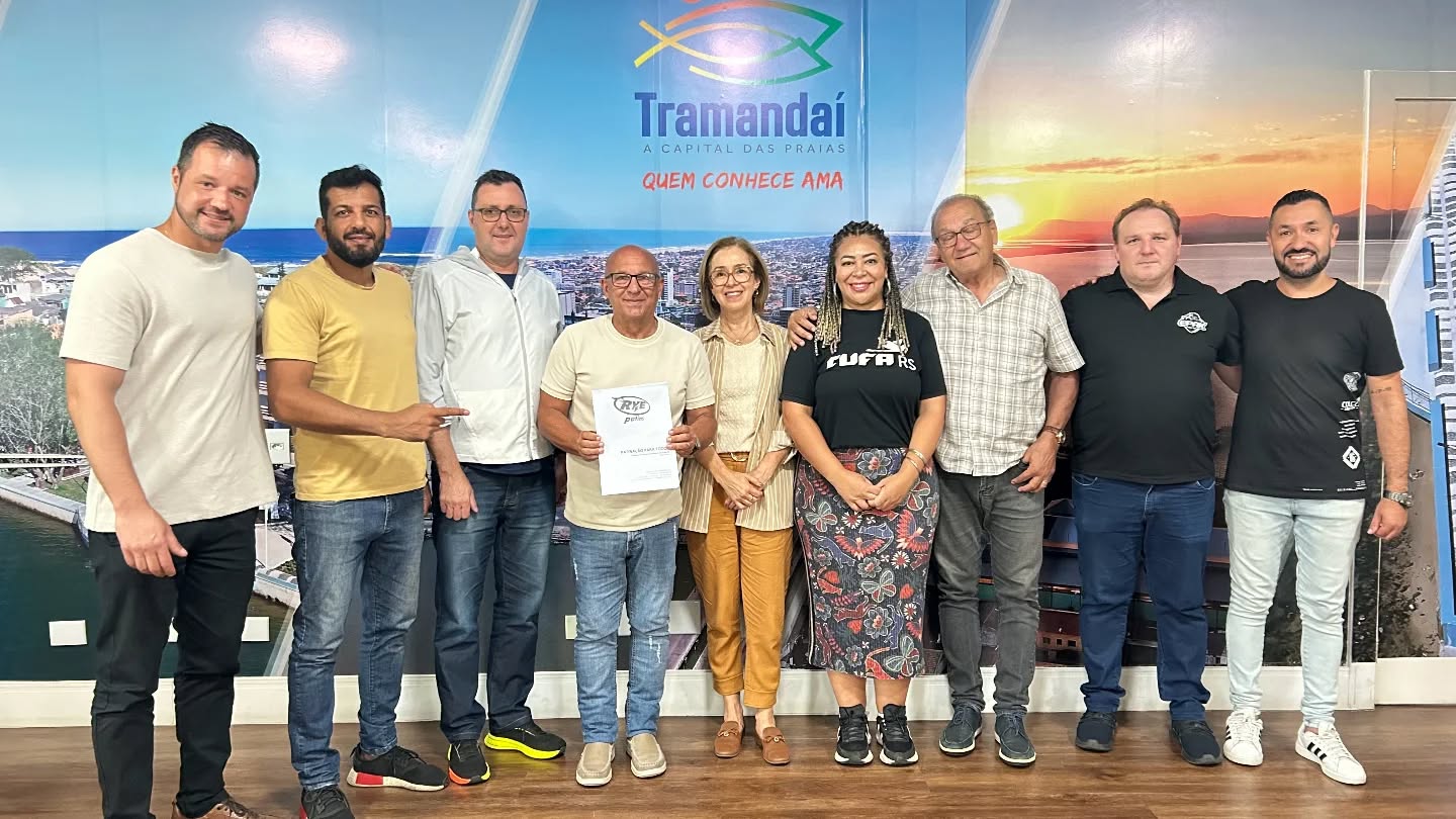 Na tarde da última segunda-feira (09/03), no Gabinete do Prefeito, o prefeito Juarezinho recebeu organizadores e representantes da modalidade para tratar da realização da 4ª Copa Internacional da Amizade de Patinagem, um evento internacional que está previsto para acontecer no mês de setembro, em Tramandaí.