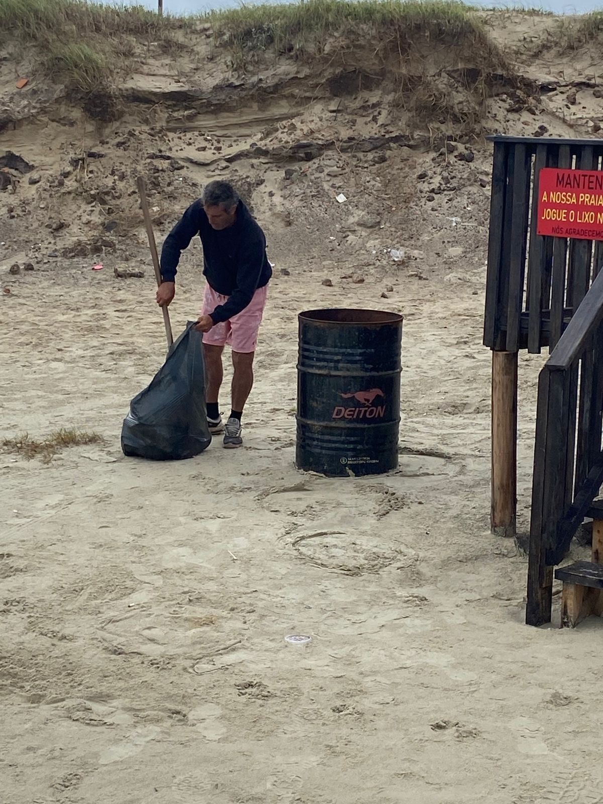 SECRETARIA DA ZONA SUL SEGUE INTENSIFICANDO OS SERVIÇOS EM DIVERSOS BAIRROS