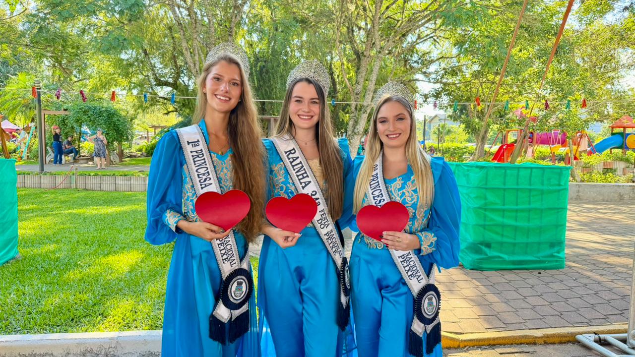 Soberanas da 34ª Festa Nacional do Peixe intensificam divulgação e levam o nome de Tramandaí a diferentes regiões do Estado