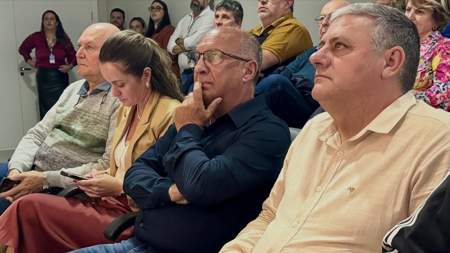 CAFÉ COM EMPRESÁRIOS MARCA APRESENTAÇÃO DA AÇÃO SOLIDÁRIA DE NATAL 2025 EM TRAMANDAÍ