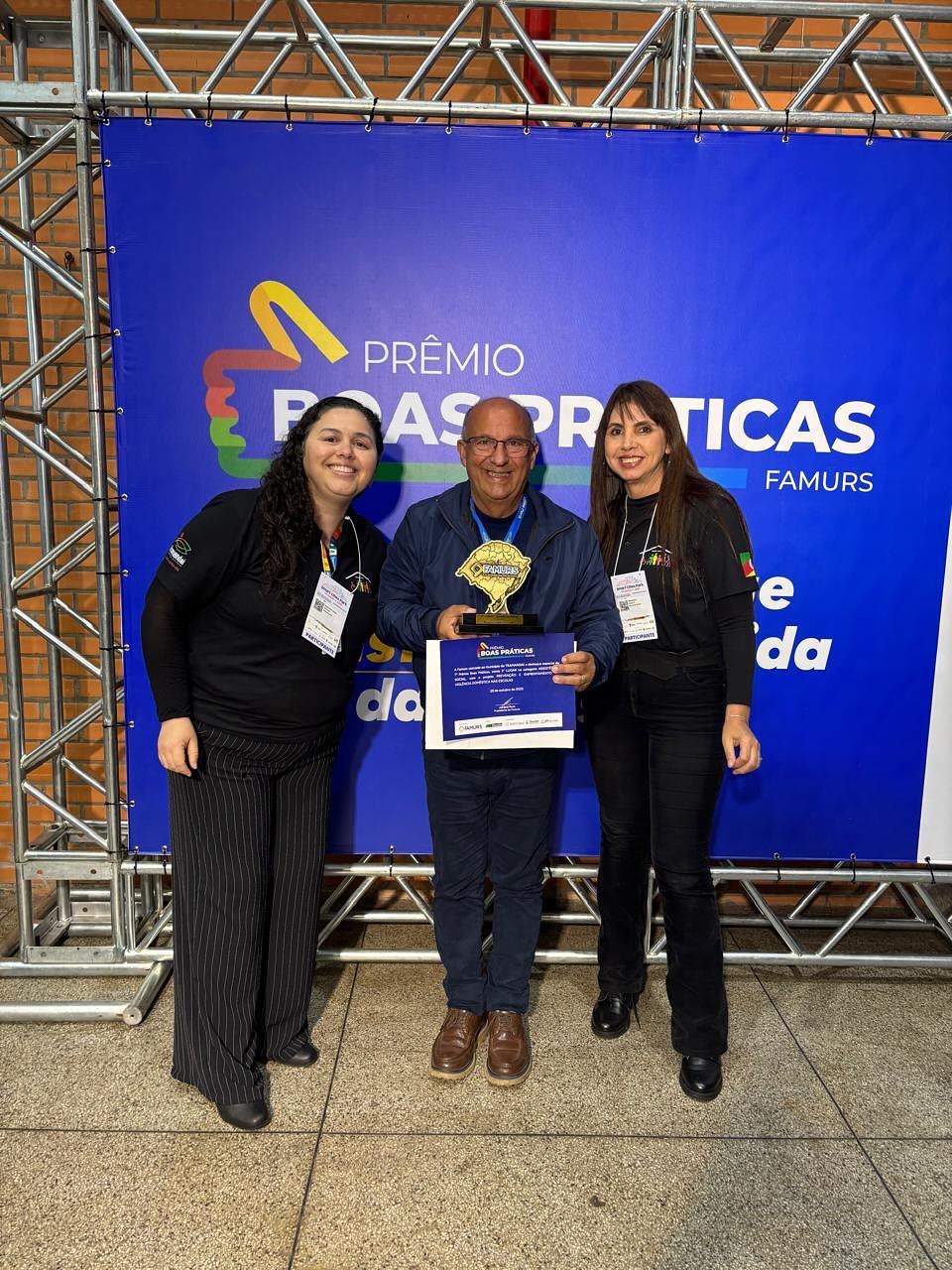 TRAMANDAÍ CONQUISTA O 3º LUGAR NO PRÊMIO BOAS PRÁTICAS NA GESTÃO PÚBLICA MUNICIPAL!