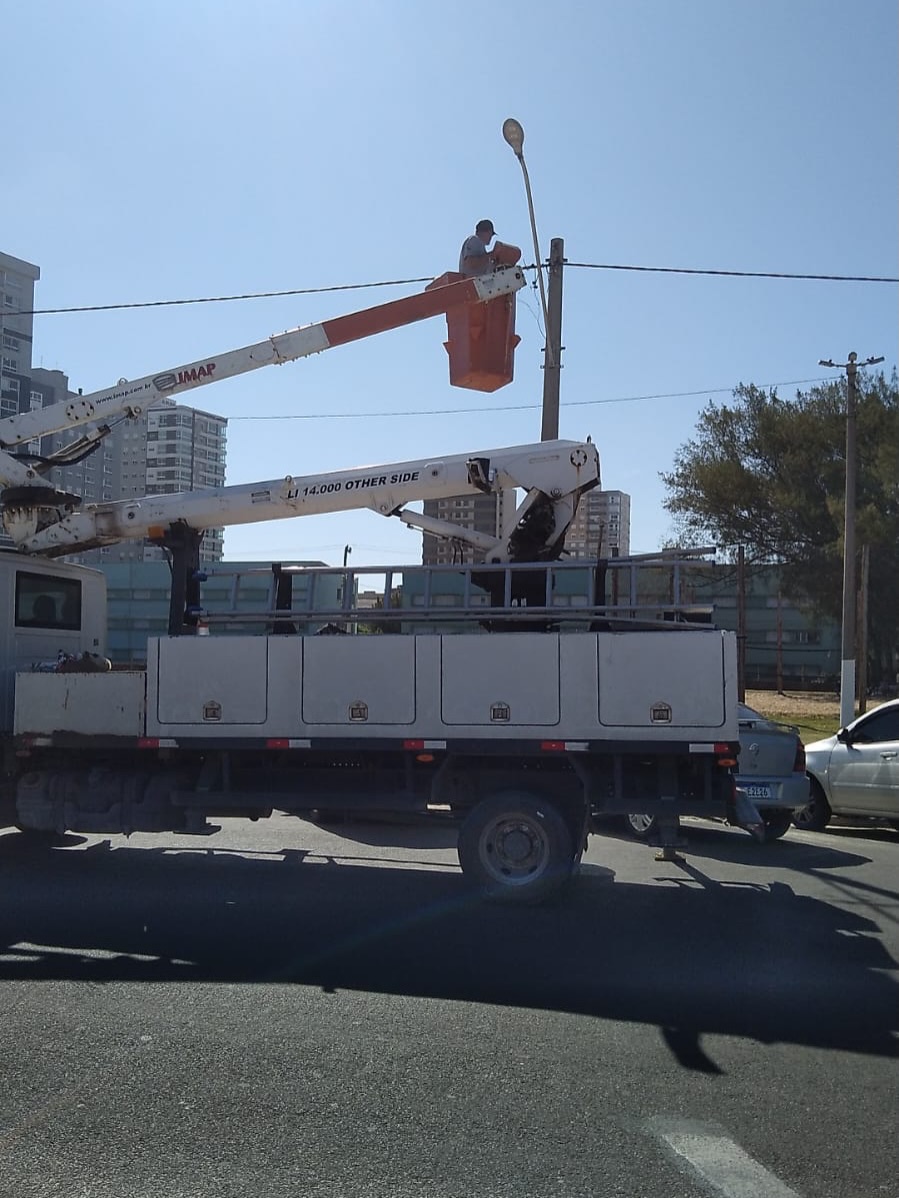 A PREFEITURA DE TRAMANDAÍ, ATRAVÉS DA SECRETARIA DE OBRAS, INICIOU MAIS UMA SEMANA COM DIVERSAS FRENTES DE TRABALHO POR TODA A CIDADE.