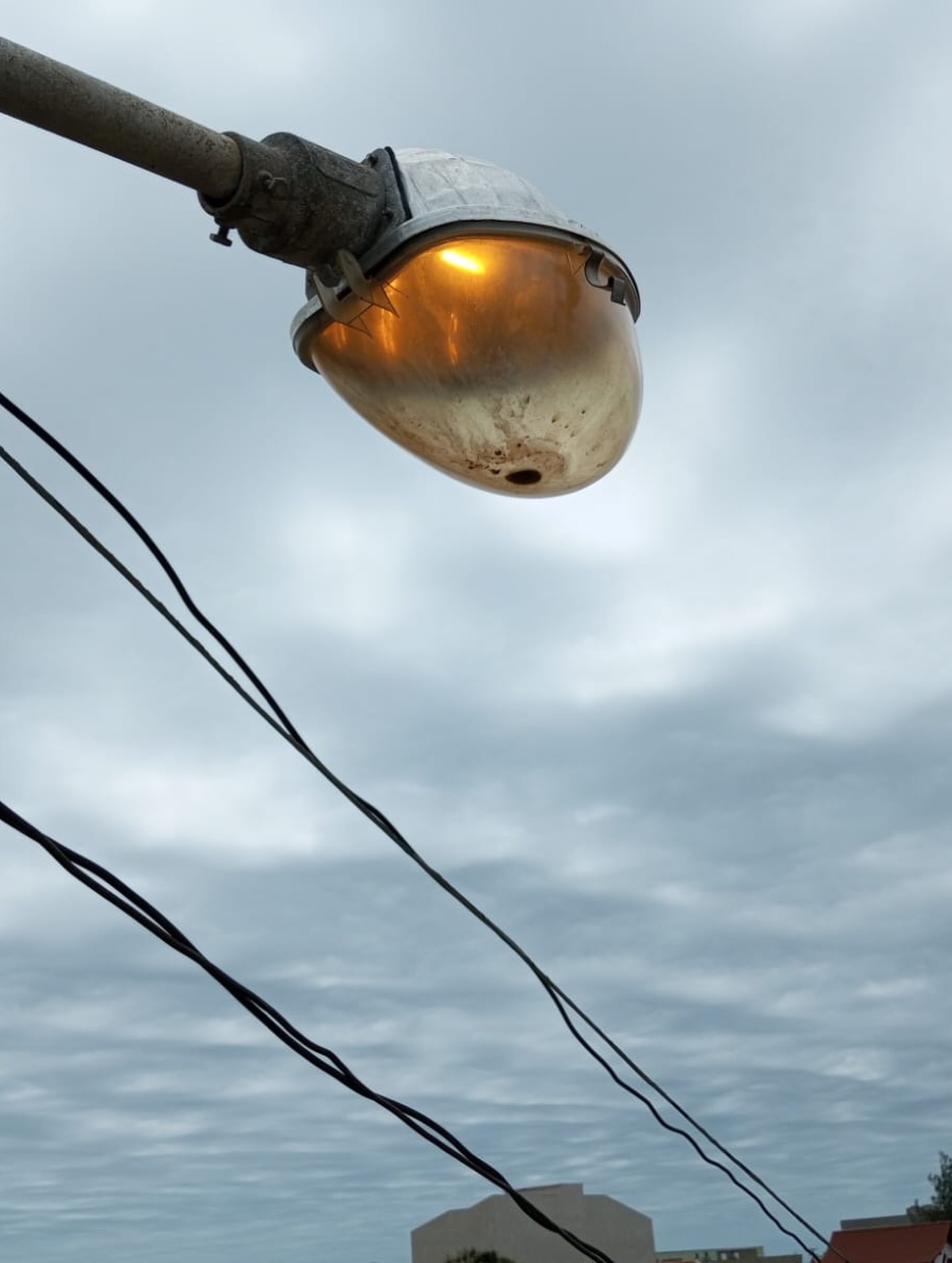28 RUAS MAIS ILUMINADAS EM TRAMANDAÍ! TRABALHO QUE TRANSFORMA NOSSA CIDADE 