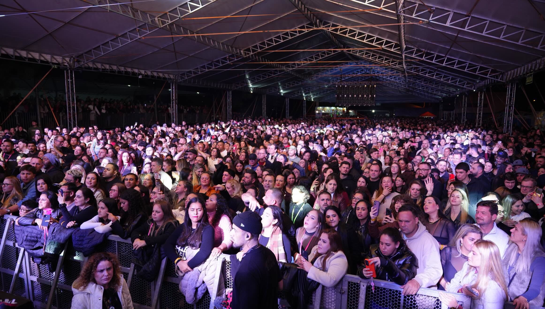 Que noite inesquecível na 34ª Festa Nacional do Peixe!