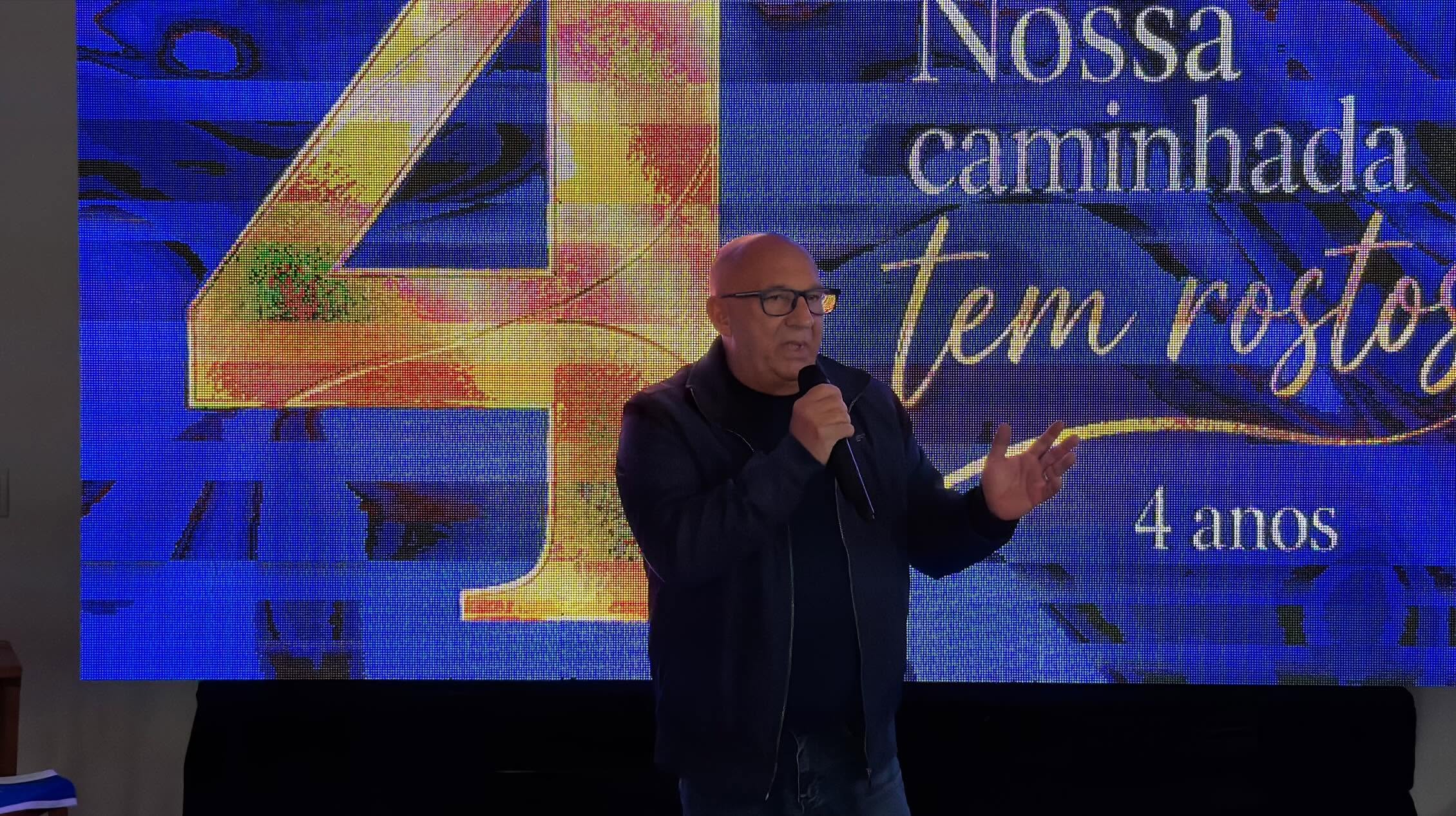 GRUPO TEM ROSTOS CELEBRA QUATRO ANOS DE HISTÓRIAS, AMIZADE E CUIDADO COM A SAÚDE!