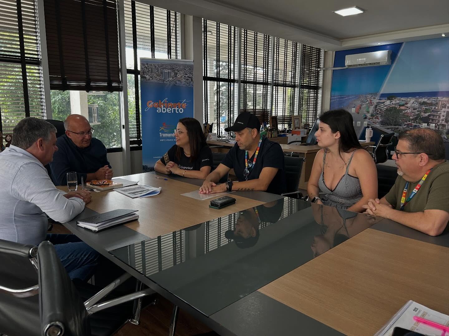 TRAMANDAÍ RECEBE PRODUTORAS CULTURAIS PARA TRATAR DE GRANDE EVENTO DE VERÃO