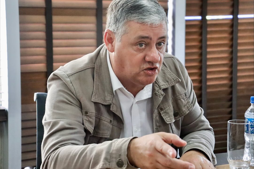 MAIS UMA TARDE DE GABINETE ABERTO 