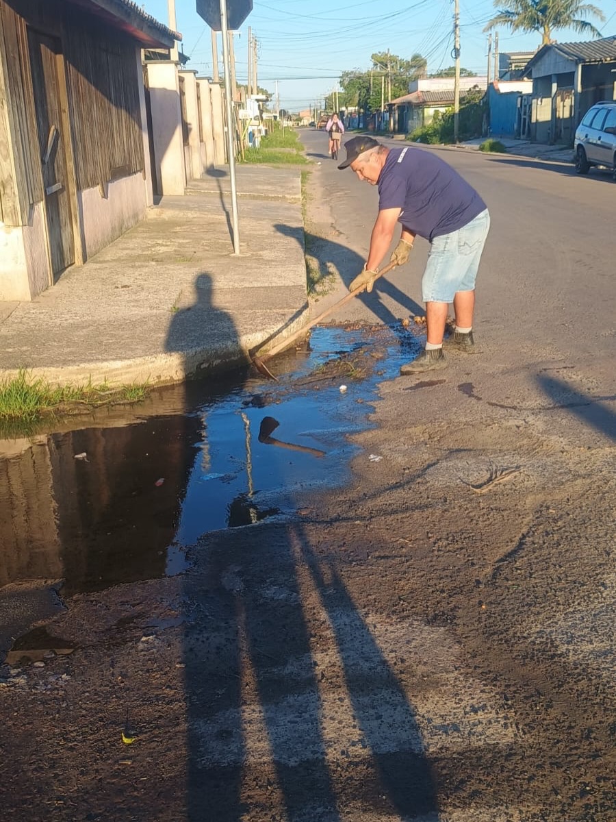 AÇÕES DA SECRETARIA DE OBRAS SEGUEM EM DIVERSOS PONTOS DA CIDADE