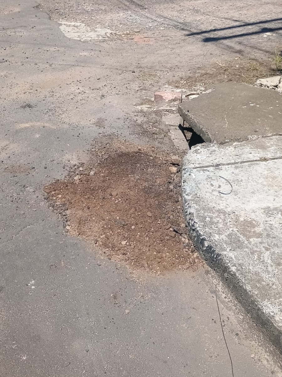AÇÕES DA SECRETARIA DE OBRAS SEGUEM EM DIVERSOS PONTOS DA CIDADE