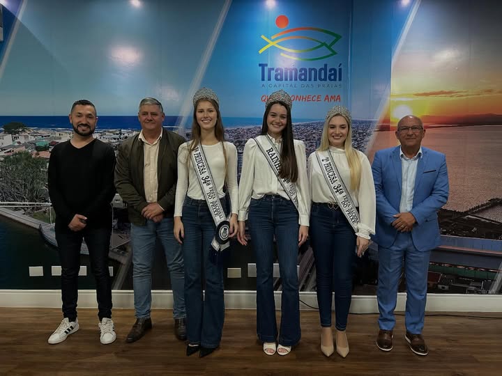 PRIMEIRA VISITA OFICIAL DA NOVA CORTE DA 34ª FESTA NACIONAL DO PEIXE 