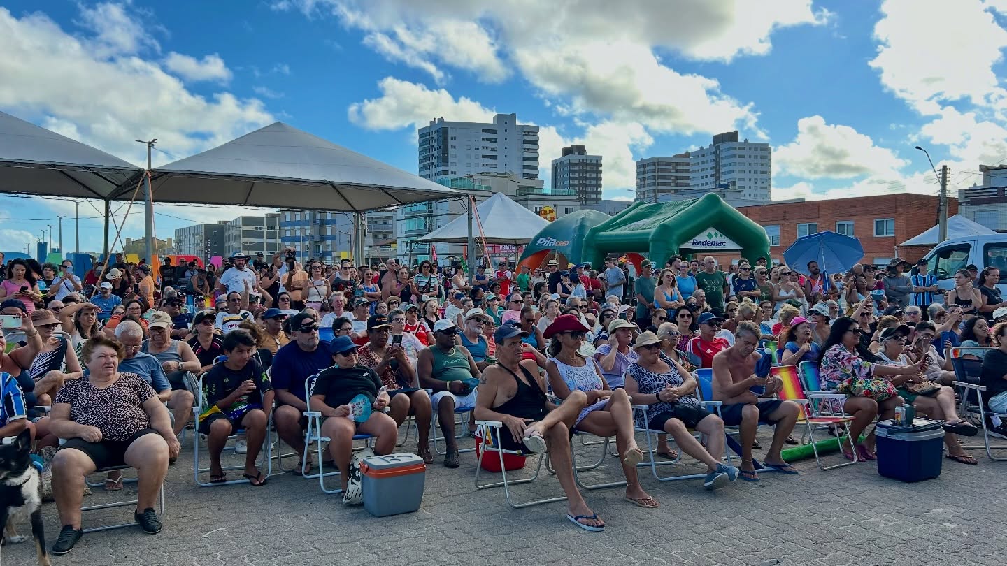 A BEIRA-MAR DE TRAMANDAÍ FOI CENÁRIO DE UM FIM DE TARDE DE MUITA CULTURA E MUSICA BOA!