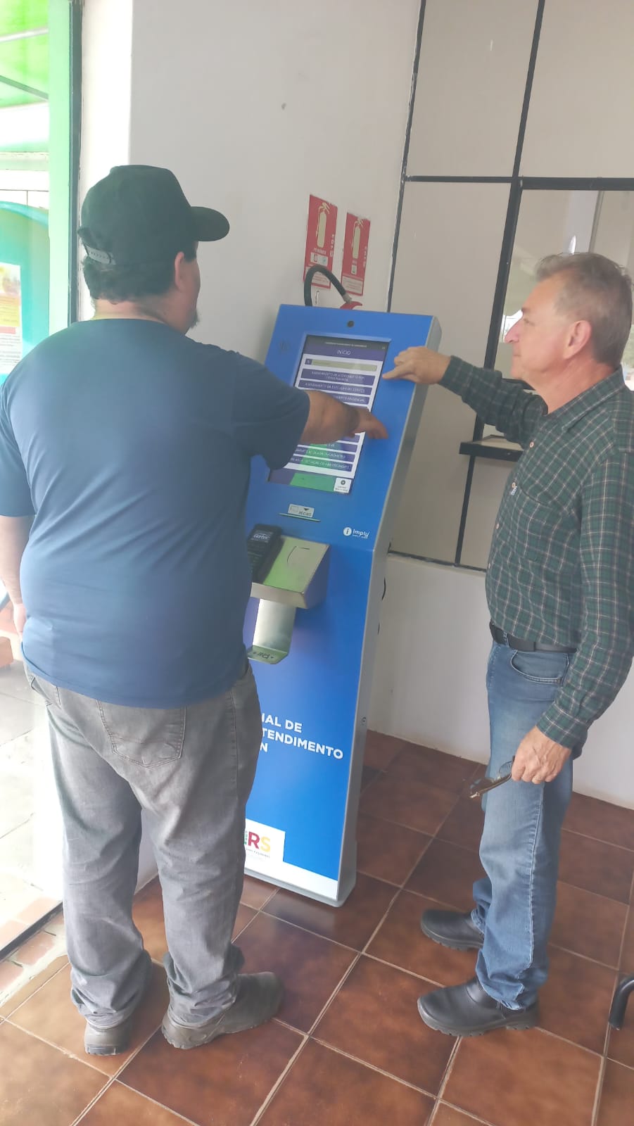 Corsan instala Totem de Autoatendimento na Secretaria da Zona Sul 