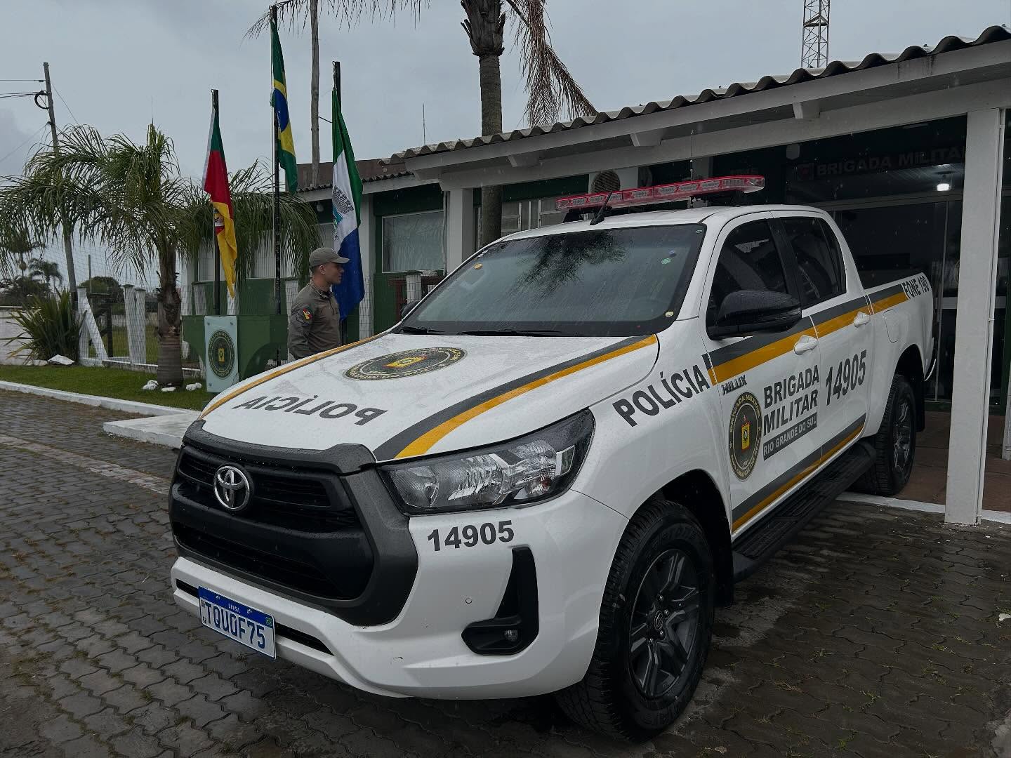 BRIGADA MILITAR DE TRAMANDAÍ RECEBE NOVA VIATURA SEMI-BLINDADA